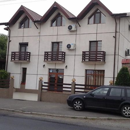 Casa Mario Hotel Galati  Ngoại thất bức ảnh