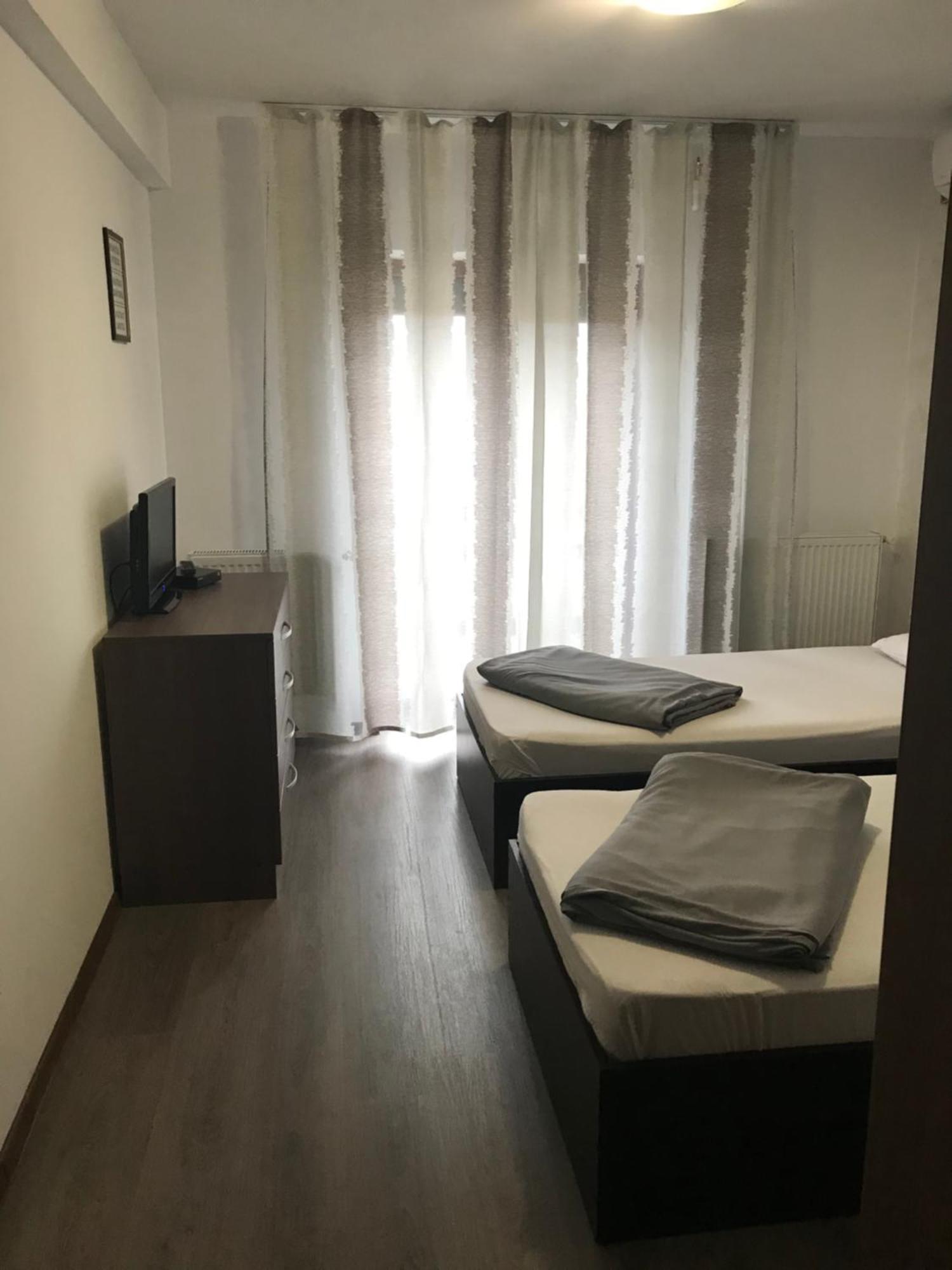 Casa Mario Hotel Galati  Ngoại thất bức ảnh